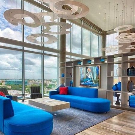 Luxury Highrise In Midtown - Skyline Views And Chic Decor Lejlighed Houston Eksteriør billede