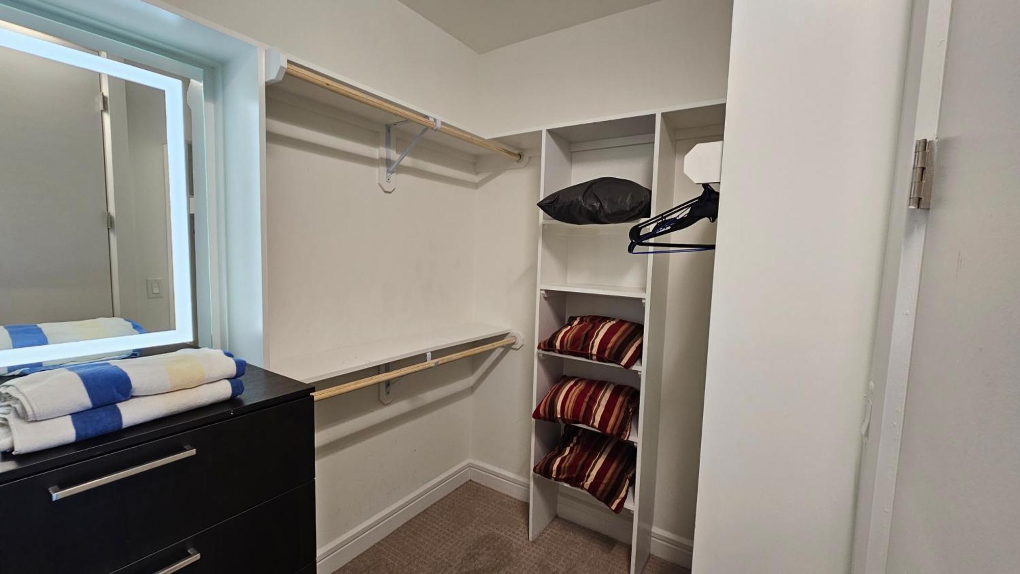 Luxury Highrise In Midtown - Skyline Views And Chic Decor Lejlighed Houston Eksteriør billede